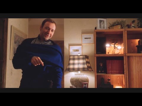 The Negotiator (1998) | Chris Sabian negotiates at home