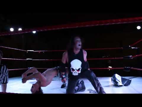 Psycho Mike vs Max Peach