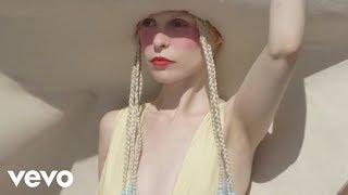 Petite Meller - Baby Love