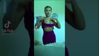 Hot tiktok babe what would you do to her ???