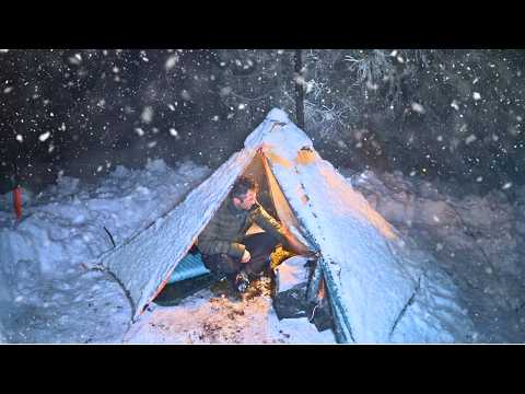 Eingeschneit im Mini Hot Tent