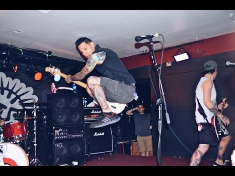 MxPx - It Came From Bremerton - The Ever Passing Moment Era Doc
