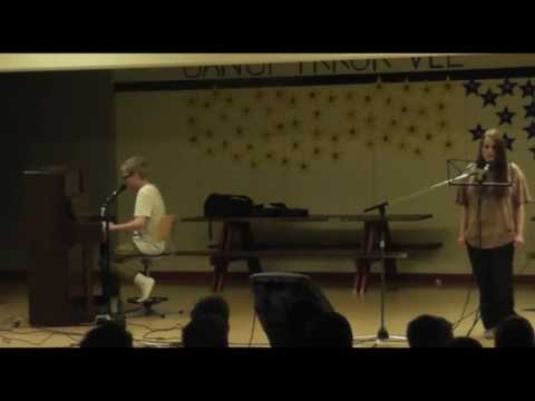 Valóvision 2013 - Hulda og Agni - Just give me a reason