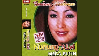 Download lagu Mega Putih mp3 Download lagu Mega Putih mp3