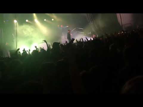 Young Mokuba & John on a Mission - Taxi (Berlin)