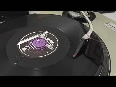 Mr. Gasmask - Valhalla Express (Makes Me Dizzy 13)