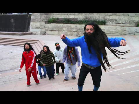 NAZIREU RUPESTRE - OS TEMPOS SÃO CRUEIS - Video clipe oficial - Caixa do Lixo videos