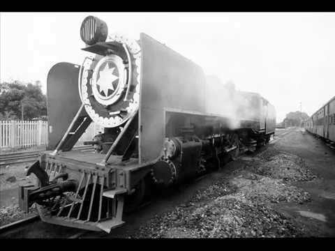 Indian Steam Trains - Palace On The Wheels steam engines