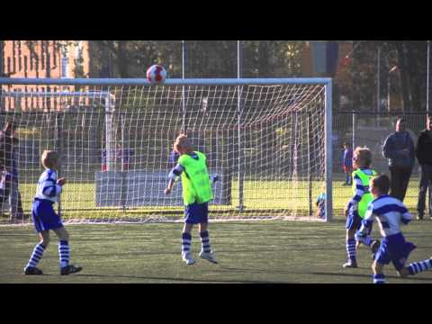 Oefenwedstrijd -- Oliveo E3 - Oliveo E4 --- Jeugdvoetbal in Pijnacker