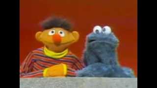 Classic Sesame Street - Which is Ernie and which is Cookie Monster?