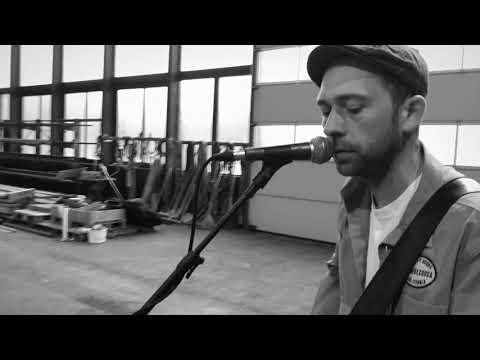 The Selenites - Little Lovin You [Live Acoustic Video]