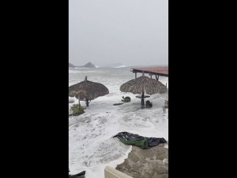 Hurricane Polo fuels landslides fears in Mexico