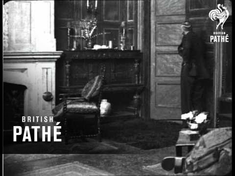 Contrasts - From The Great Farce "Tons Of Money" At The Shaftesbury Theatre London (1922)