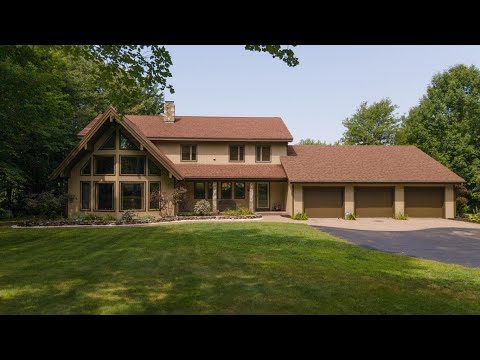 NEW LISTING!  24 Fairway Drive, Auburn, Maine MLS 1466333 | Realtor Faith Fontaine (207) 576-4179