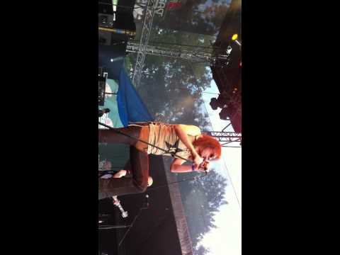 Perly ve vlasech   Aleš Brichta Třinec 2011