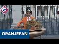 Oranjefan Johan Vlemmix al vroeg paraat tijdens Prinsjesdag - OMROEP WEST