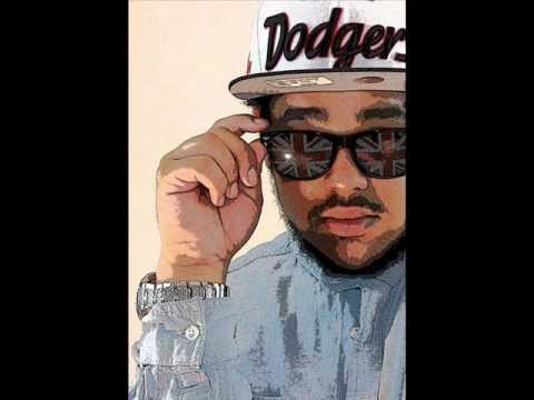 Rio Rennique&Spectakilla&Nxtman&Trentz - She Said She Likes Me