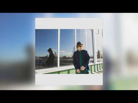 Mactopias - Hollaa [Audio]