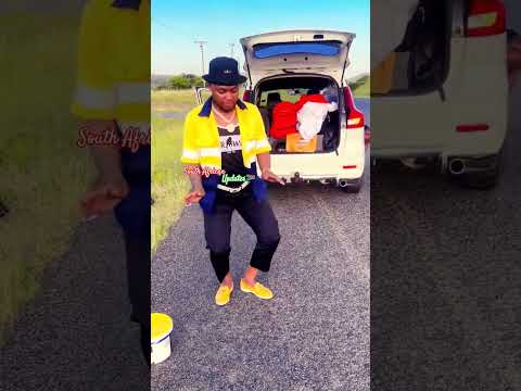 Gqwe gqwe gqwe Ndoni by Handsome Khuthuza 🔥#maskandi #Ndoni #khuthuza #dancechallenge