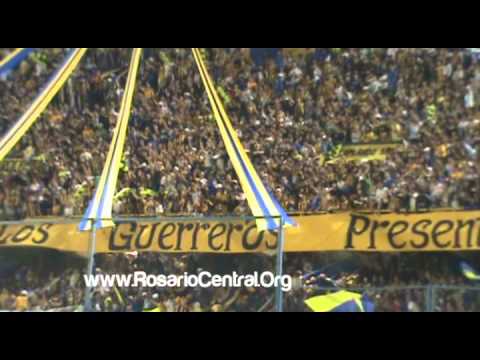 ""Yo quiero ver a los pechos, que se vayan a la B" - Los Guerreros" Barra: Los Guerreros • Club: Rosario Central