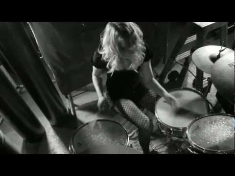 THE SURE-FIRE MIDNIGHTS - Sacred Gun (Official Video)