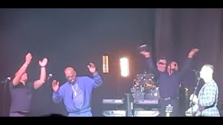 Download lagu 'I'LL BE YOUR BABY TONIGHT' (Bob Dylan cover!) New UB40 Live! Albany, NY, Sept. 2025 mp3