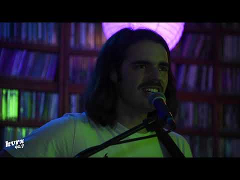 Slaughter Beach Dog - Full Performance (KVRX Library Session)