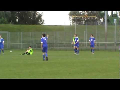 Foul vor 11 Meter 54. Spielminute Habenhauser FV-ATSV Sebaldsbrück 0-7(0-2)