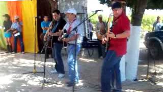 Miguel y Miguel - Uña y Mugre