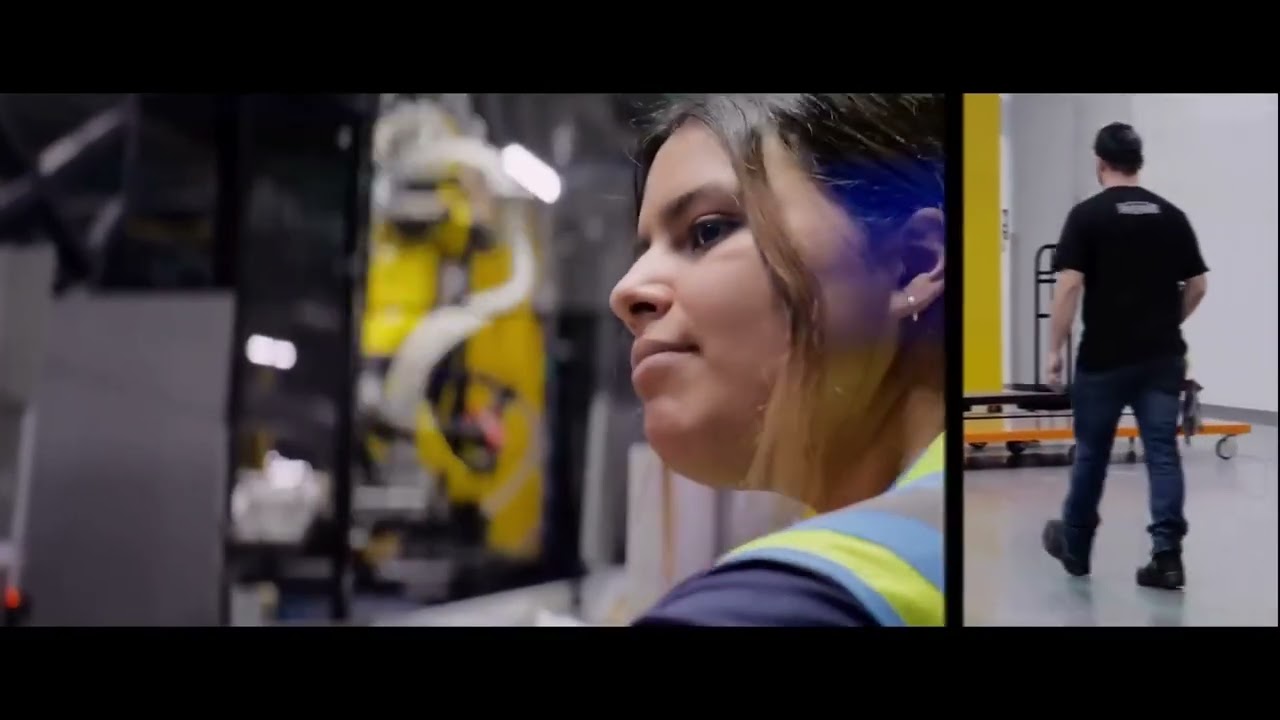 Amazon's AI Powered Supply Chain : The Future of Logistics