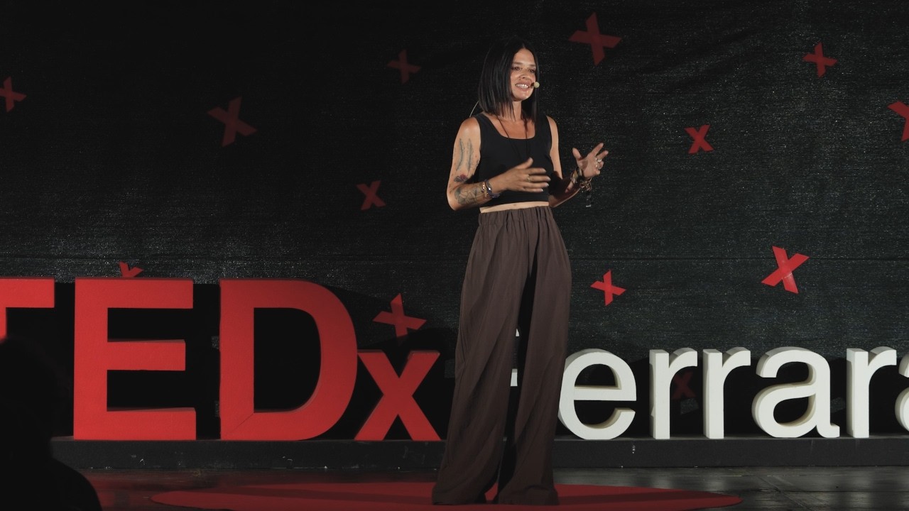 Abitare un cambiamento: quando la casa diventa alleato | Elisa Marzola | TEDxFerrara