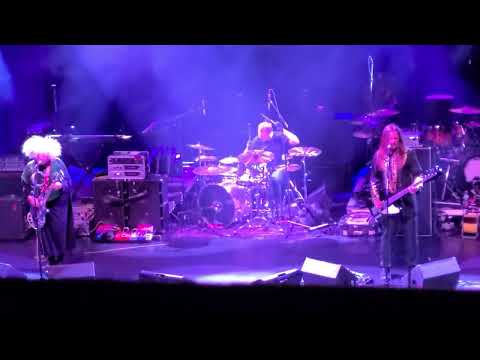 about 20 minutes of Melvins 2022 03 12 Wellmont Theater, Monclair, NJ