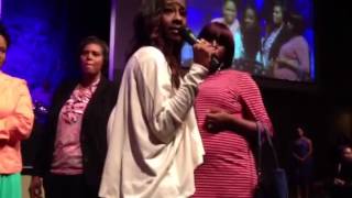 Le'Andria Johnson sows into pregnant girl life
