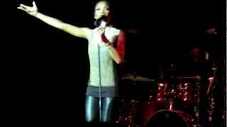 Brandy - Scared of Beautiful (Live)