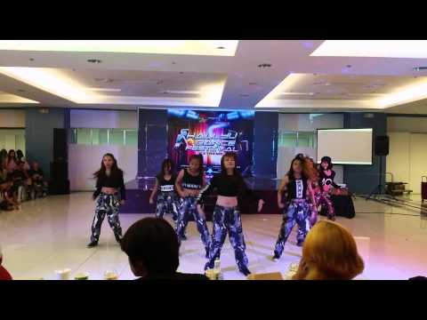 15.05.10 SaniMoon - Dejavu @ Hallyu Dance Festival