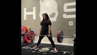 Daniela Melo Weight Lifting