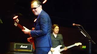 Joe Bonamassa - Pretending - 7/2/16 Preston Guild Hall - Preston, UK