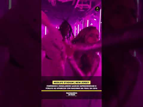 Fenômeno e Ronaldinho Gaúcho surpreenderam o público ao aparecer ao lado de Madonna na final da Copa
