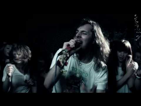 CLOSURE IN MOSCOW "Here's To Entropy" (Official Music Video)