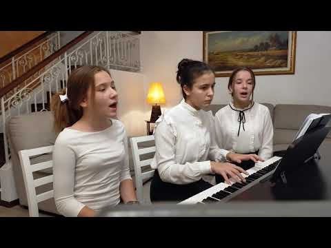 Esti pe tron Surorile Iacoban