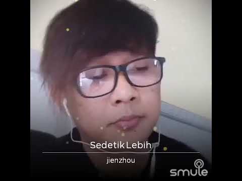 Sedetik lebih