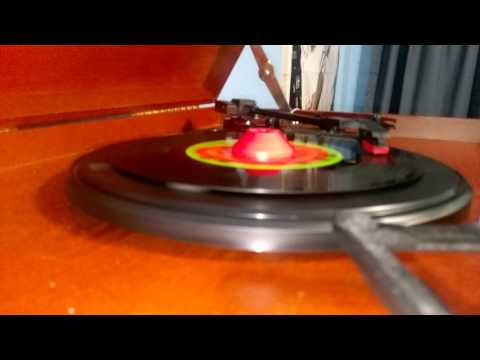 Creedence Clearwater Revival- "Travelin' Band" (45 RPM)