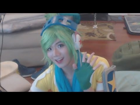 SEXIEST ARCADE RIVEN COSPLAY EVER - Boxbox (Using PS4 Controller)