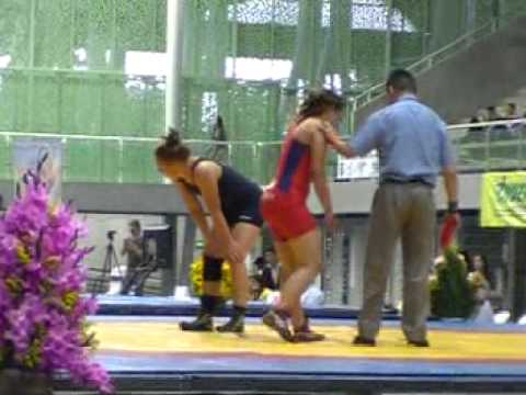 Autumn Rux vs Fabiana Alcantara