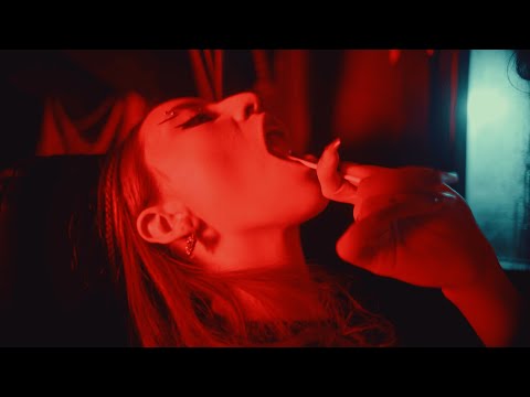 FaceBrooklyn - sexxx break