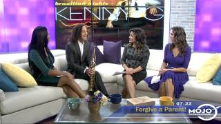 Kenny G Performs "Deck the Halls"