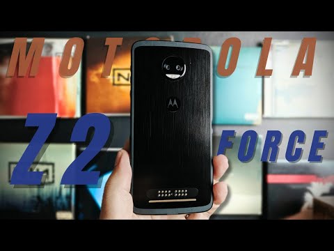 Moto Z2 Force Throwback-Video. Ein echter Dinosaurier