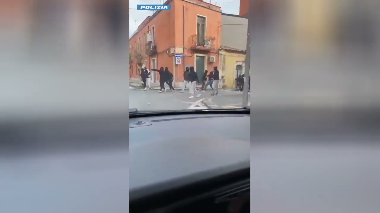 Siracusa, scontri fuori da “De Simone”: arrestati due ultras