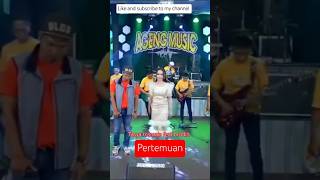 Download lagu pertemuan|TASYA ROSMALA FEAT BRODIN AGENG MUSIK#dangdut #pertemuan #fypシ゚viral mp3