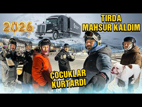 Spontaneous Lives || Life in America is Easier When You Have a Social Network - Happy New Year #2026